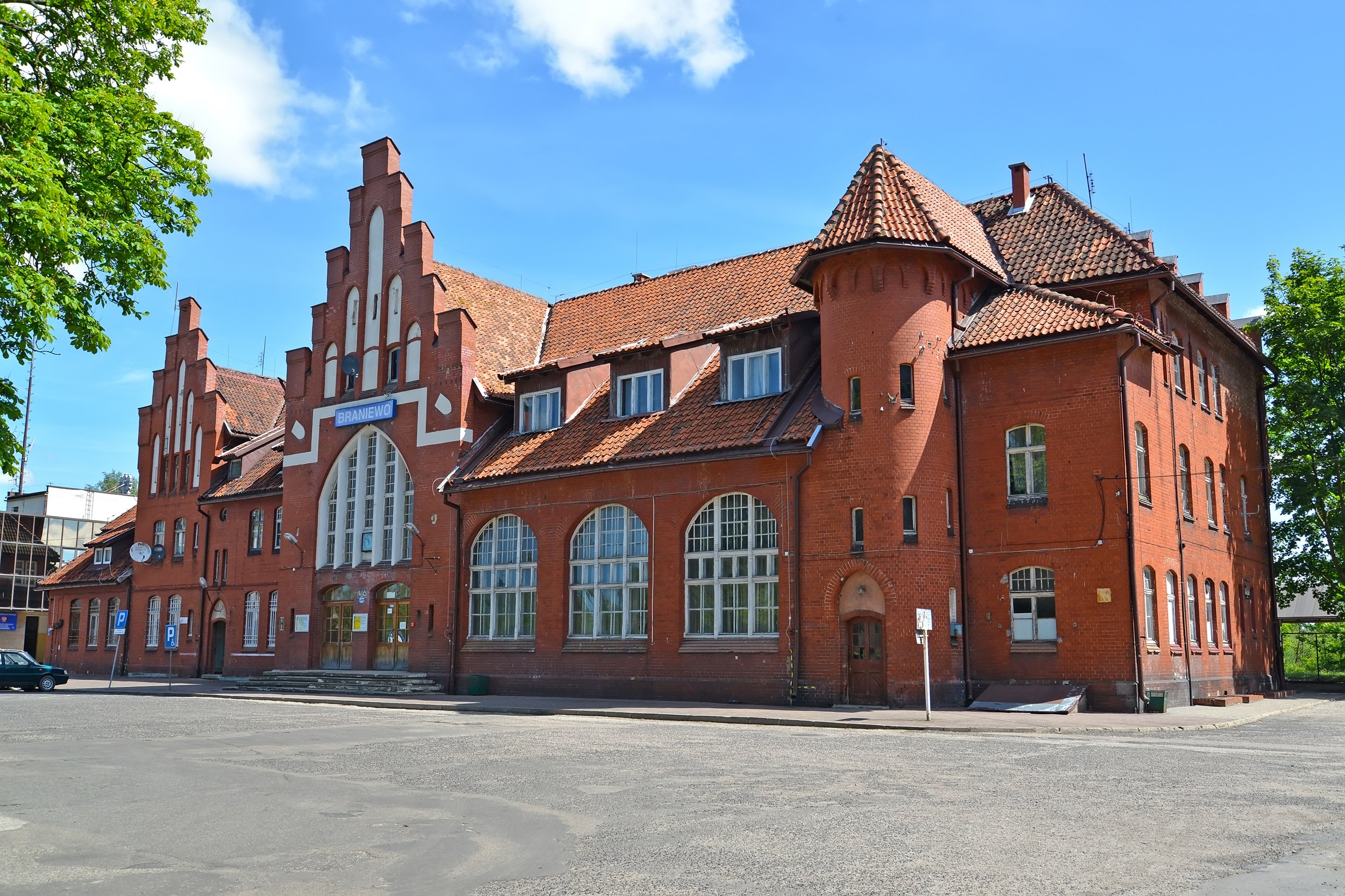 Zabytkowy dworzec w Braniewie zostanie zmodernizowany