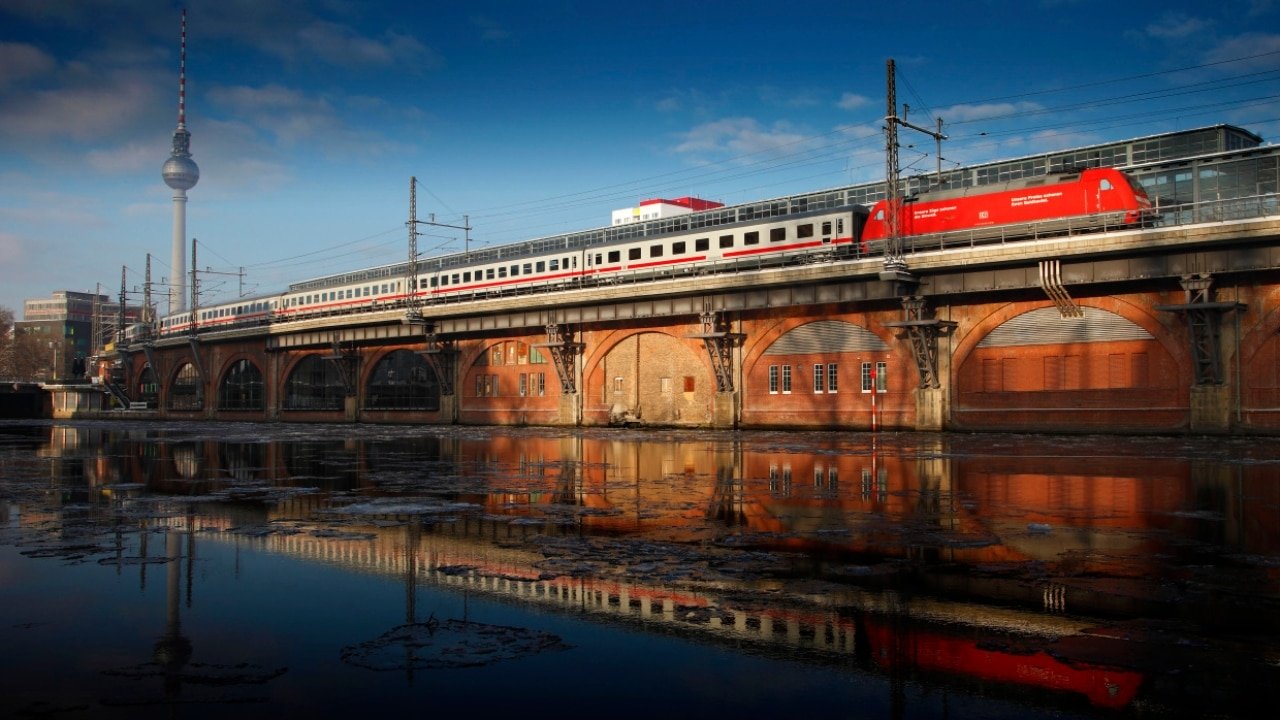 Niemcy wycofali składy wagonowe Intercity 1