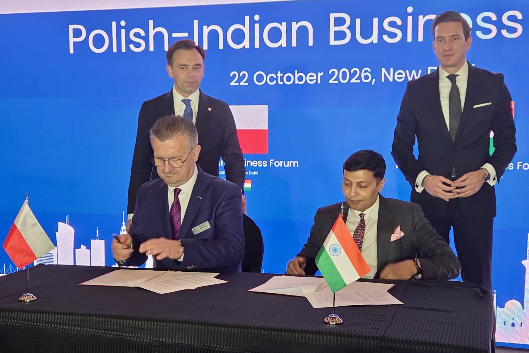 PESA podpisała w Indiach umowę o współpracy z Jupiter Wagons. To kolejny etap ekspansji zagranicznej bydgoskiej firmy. 